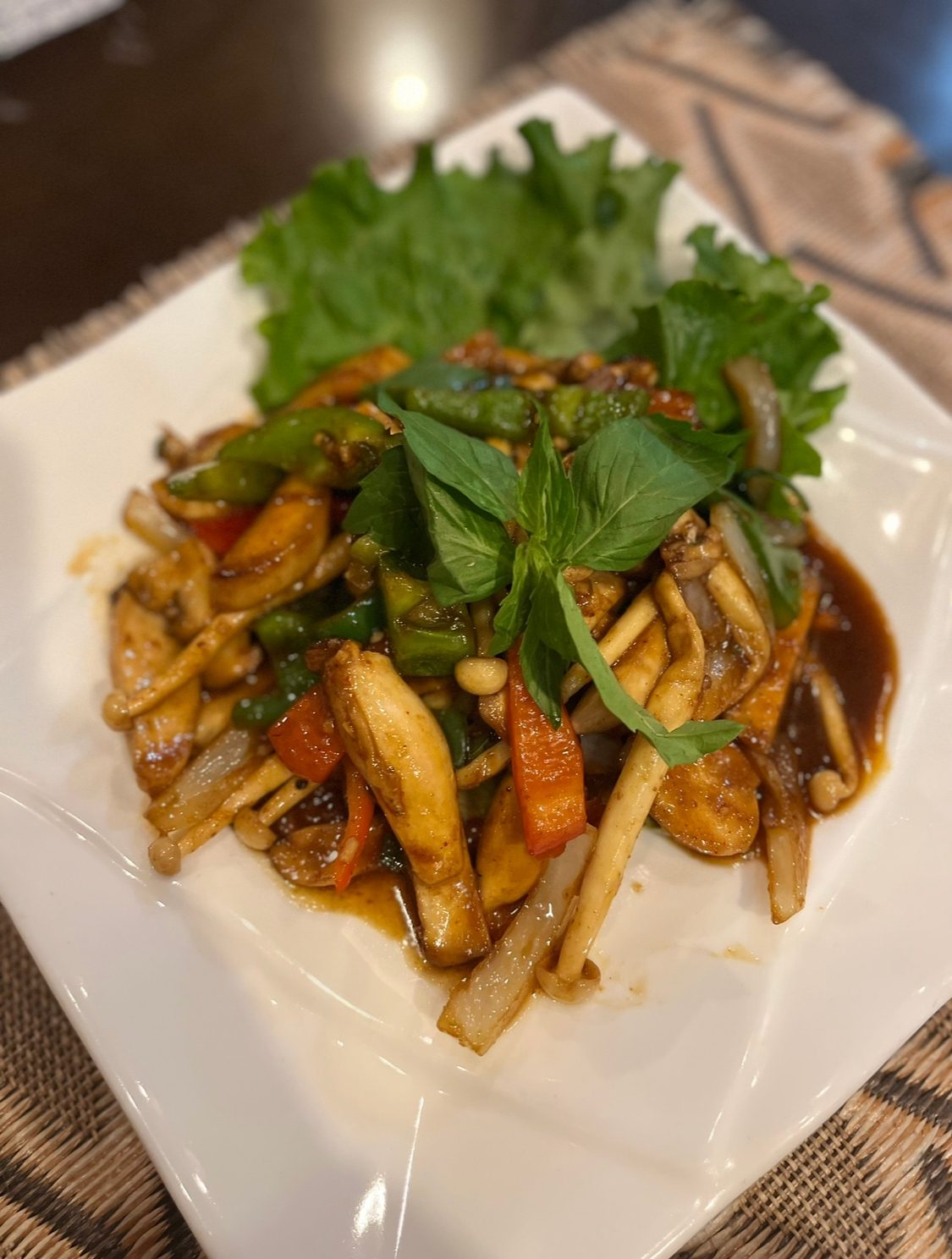 Vegetarian Basil Mushroom.