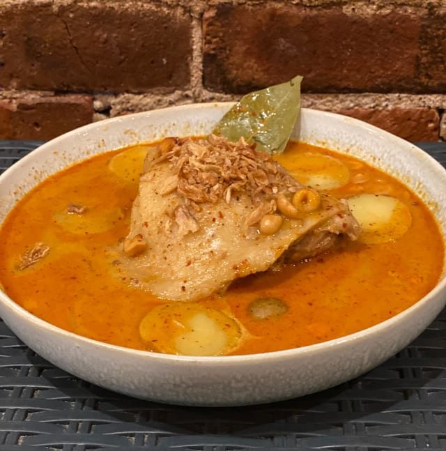 Massaman Curry Chicken Thigh.