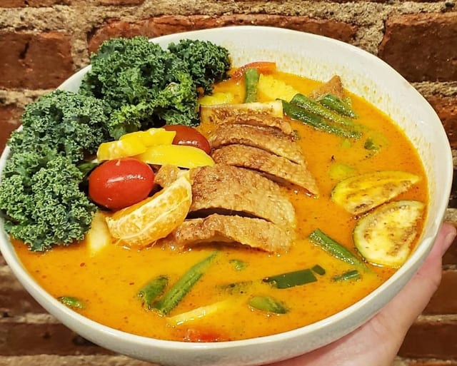 Kaeng Phed Ped Yang.