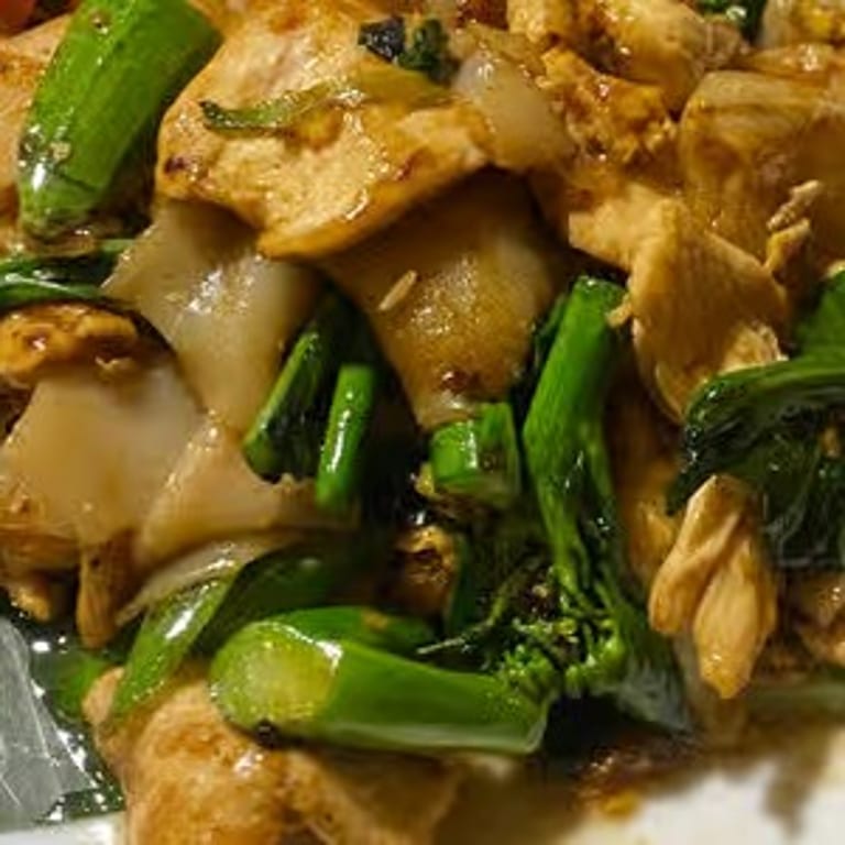 Discover Our Thai Dishes